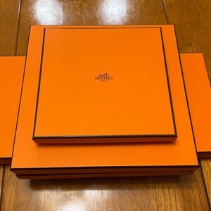 Hermès Orange Box